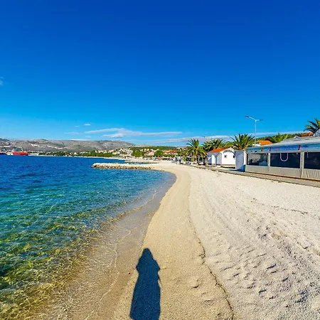 House Little Flower 2 Casa de Férias Trogir