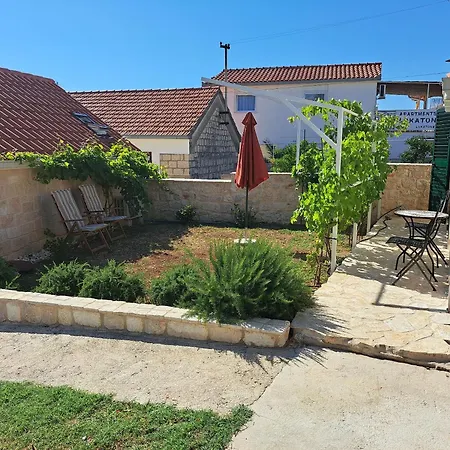 House Little Flower 2 *